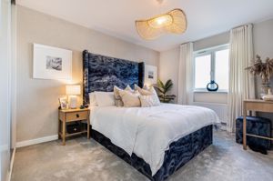 Photo 7- click for photo gallery